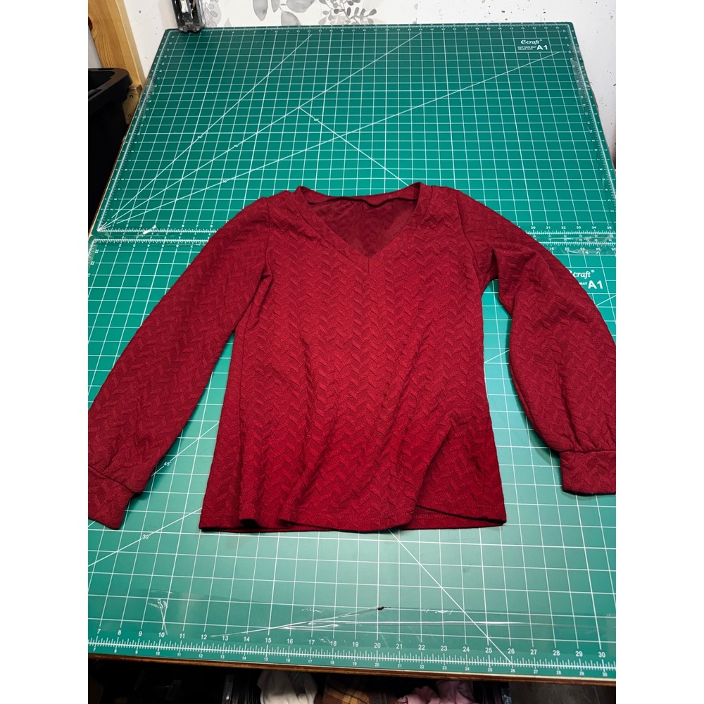 SHEIN Womens Burgundy Red Textured Chevron V-Neck Lantern Sleeve Top Small 4